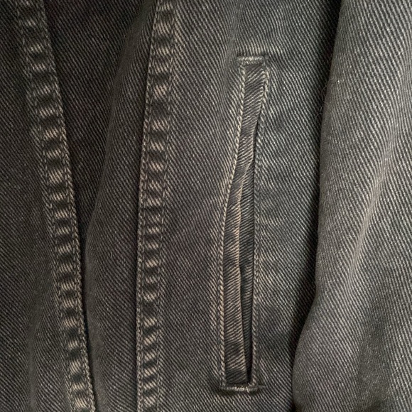 Brandy Melville x John Gait Darling Denim Jacket - Picture 4 of 5